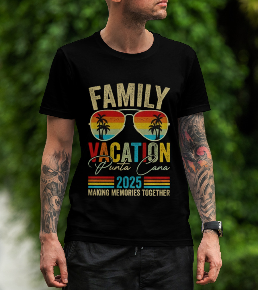 Family Vacation Punta Cana 2025 Making Memories Together Vintage Sunglasses Palms T-Shirt