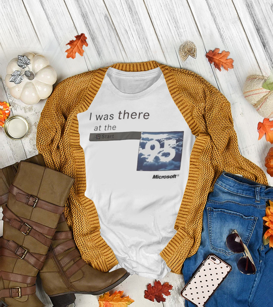 I Was There at the Start Microsoft Windows 95 Cloud Background T-Shirt