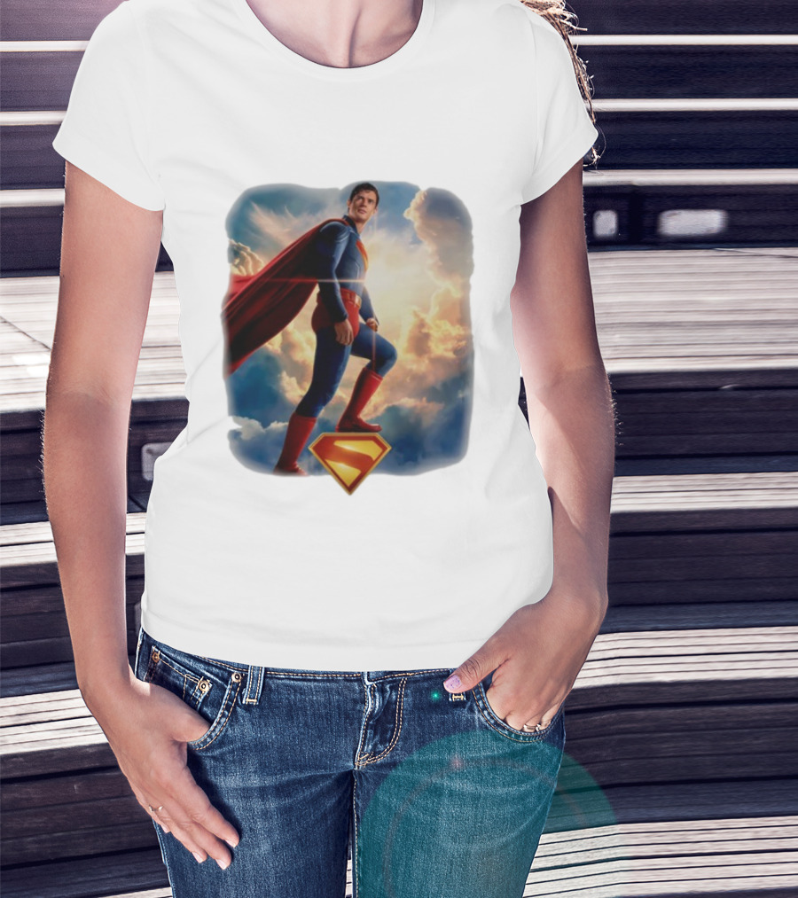 Superman 2025 Faded Standing Iconic Cape And Emblem T-Shirt