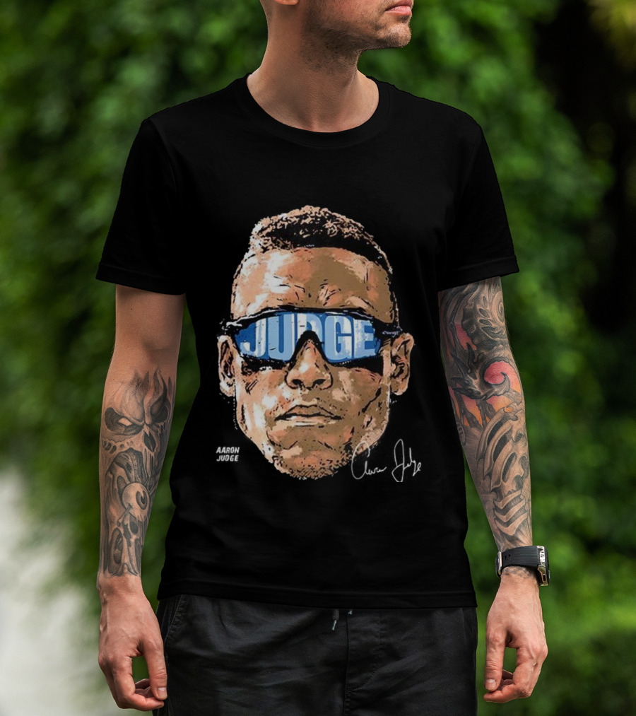 Aaron Judge New York Yankees Baseball Big Head Glasses Judge Signature T-Shirt