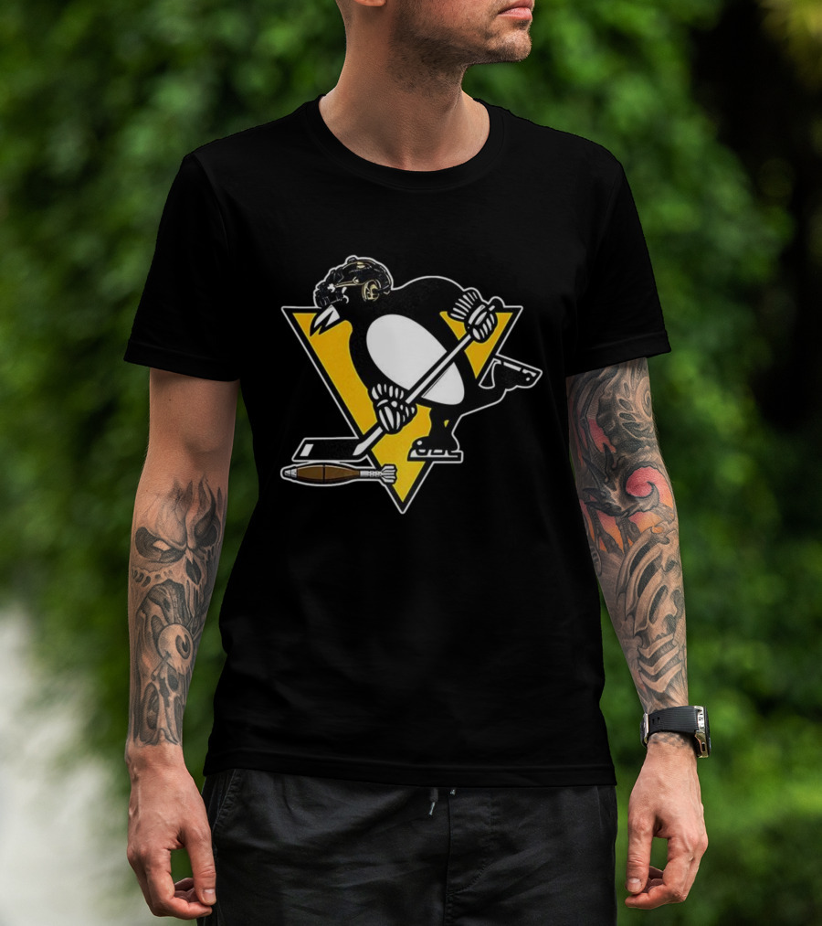 Pittsburgh Penguins Hockey Soldier Mascot Football Rocket T-Shirt