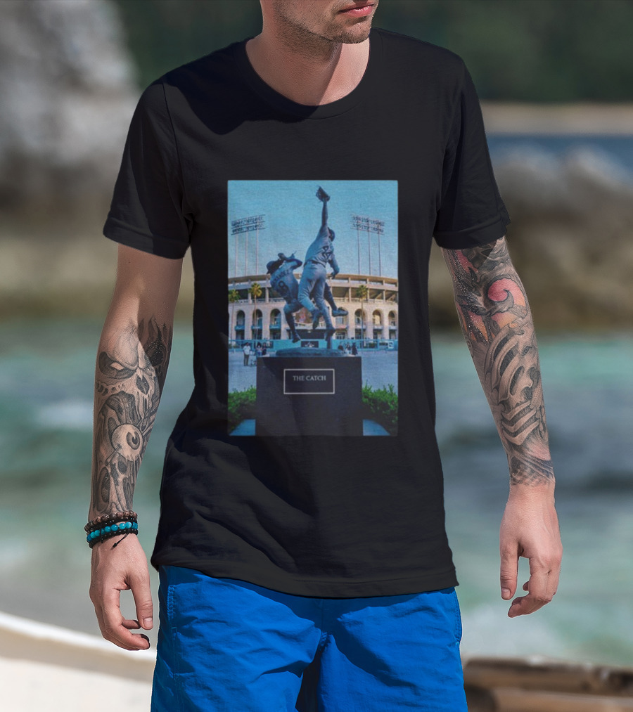 Hernandez Pages The Catch Dodgers World Series Monument T-Shirt