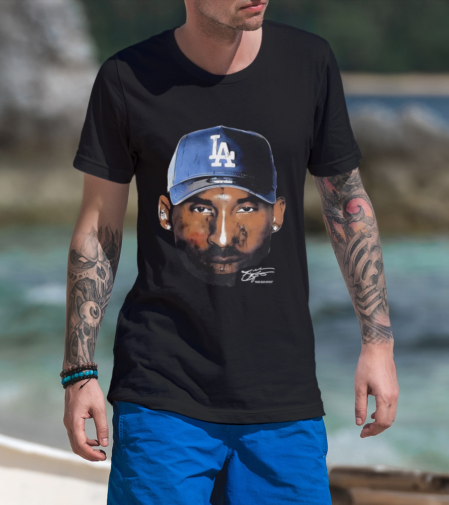 Kobe Bryant LA Dodgers Big Face Signature Cap T-Shirt