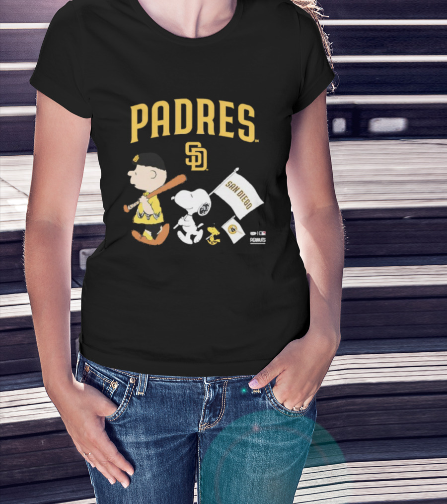 San Diego Padres Peanuts Charlie Brown Snoopy Flag T-Shirt