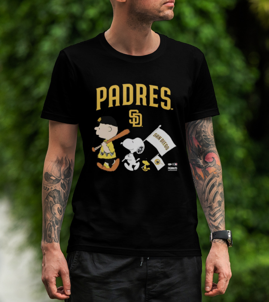San Diego Padres Peanuts Charlie Brown Snoopy Flag T-Shirt