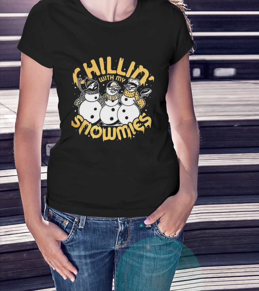 Chillin With My Snowmies Christmas Holiday Snowman Friends T-Shirt