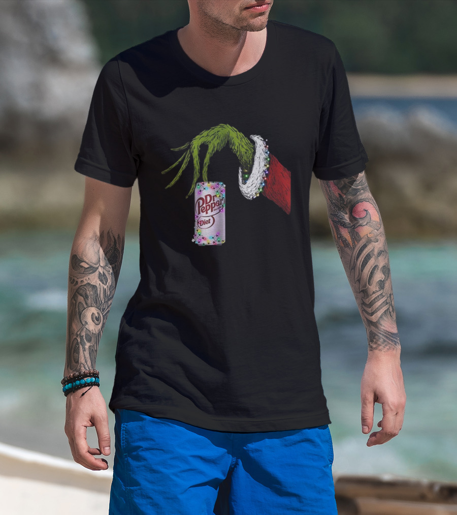 Grinch Hand Holding Dr Pepper Diet Can Christmas Lights Merry Christmas T-Shirt