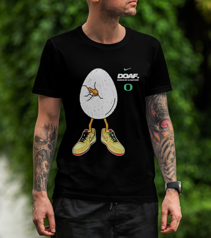 Oregon Football Duck Nike Egg Sneaker Design T-Shirt