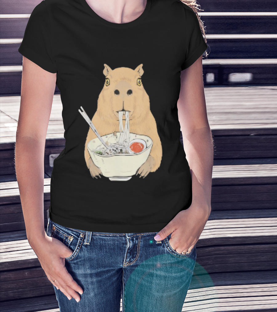 Capybara Eating Ramen Noodles Japanese Style T-Shirt