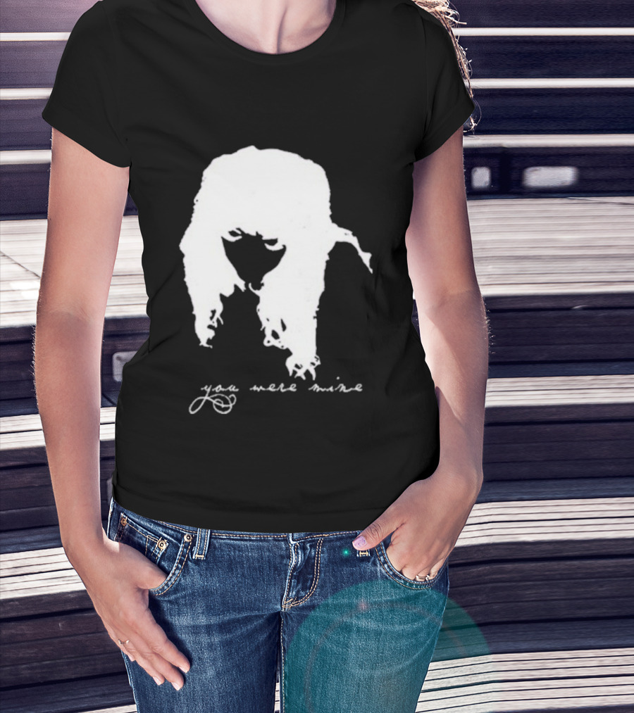 Esha Tewari You Were Mine Silhouette T-Shirt