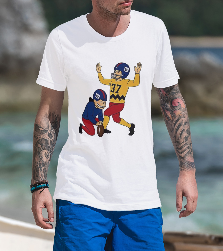 Younghoe Koo Charlie Brown Giants Football Kicker Miss Meme 37 T-Shirt
