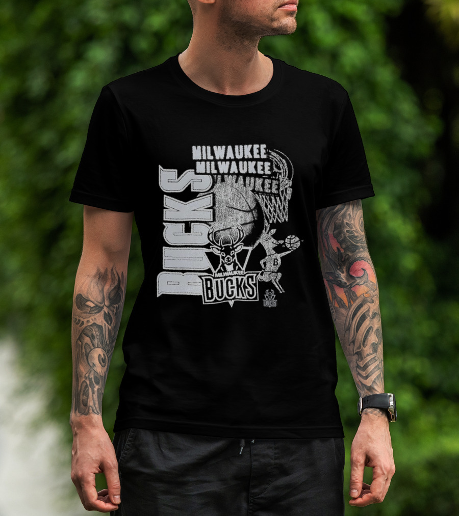Milwaukee Bucks Basketball Classics Overlap Sports Team Style T-Shirt