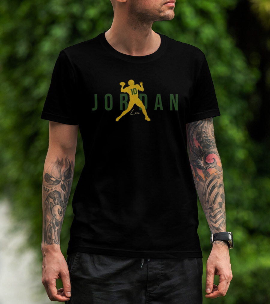 Jordan Love Air Quarterback 10 Green Bay Packers NFL Football Signature T-Shirt
