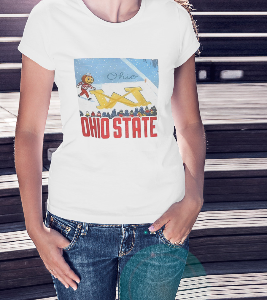 Ohio State Brutus Buckeye Crosses Out Michigan Snow Go Buckeyes Christmas T-Shirt