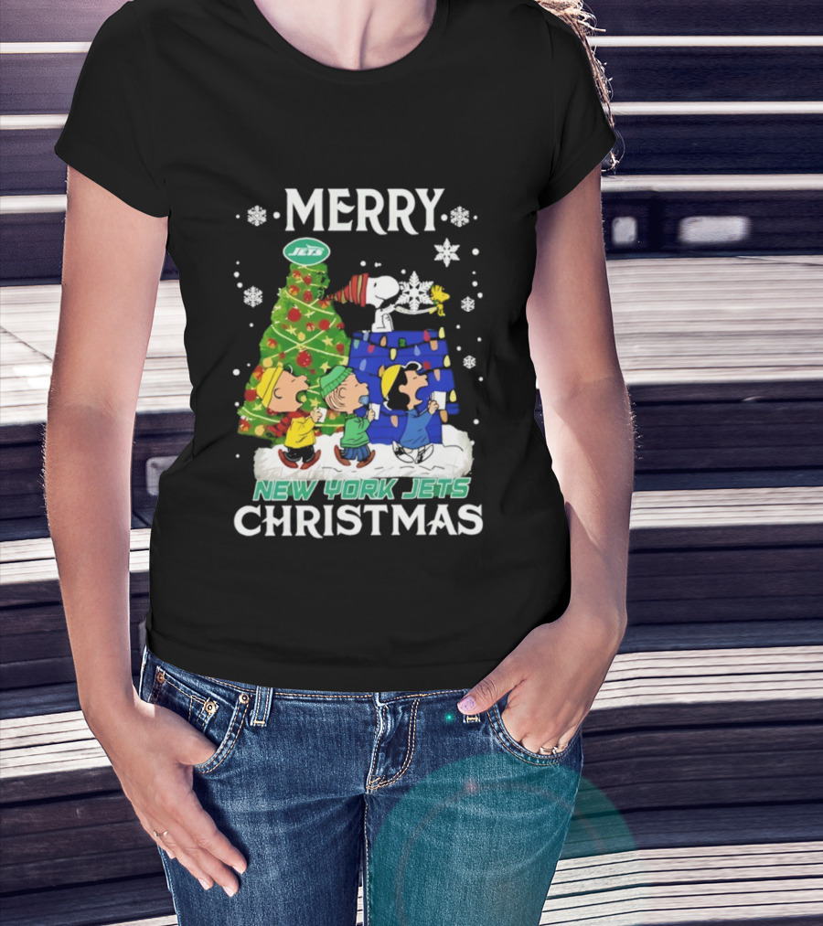 Merry Christmas Snoopy Friends New York Jets NFL Celebration T-Shirt