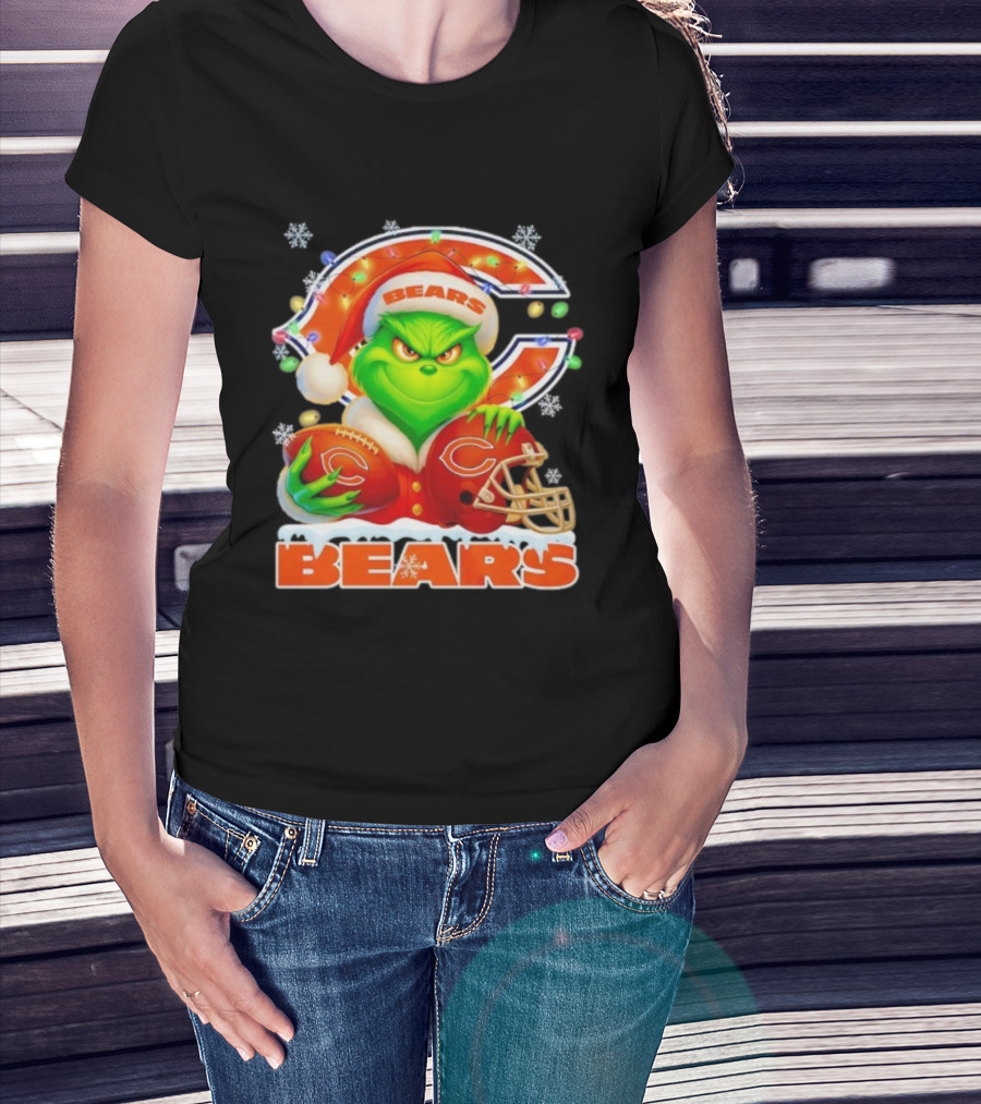 Grinch Bears Christmas Football Helmet Chicago T-Shirt