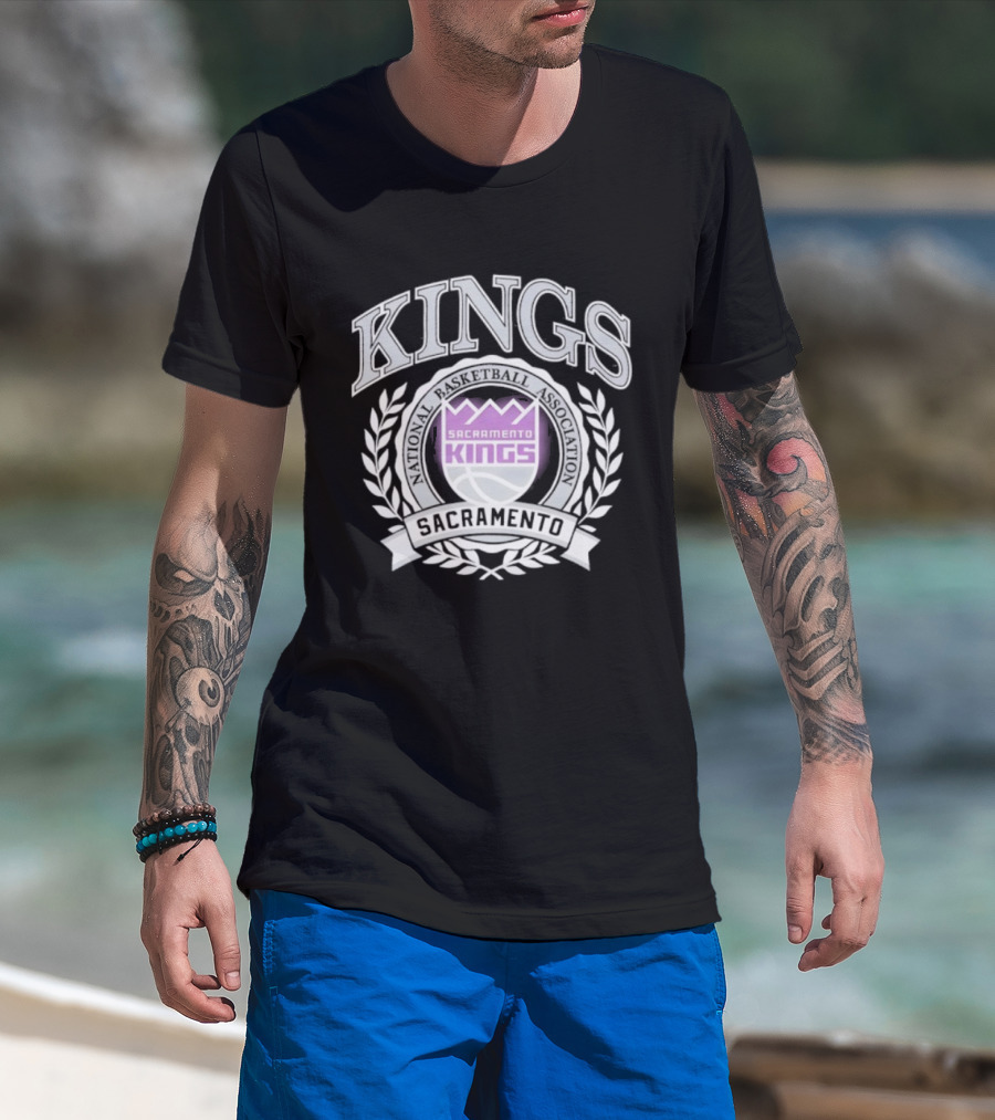 Sacramento Kings NBA Team Logo Laurel Wreath Emblem T-Shirt