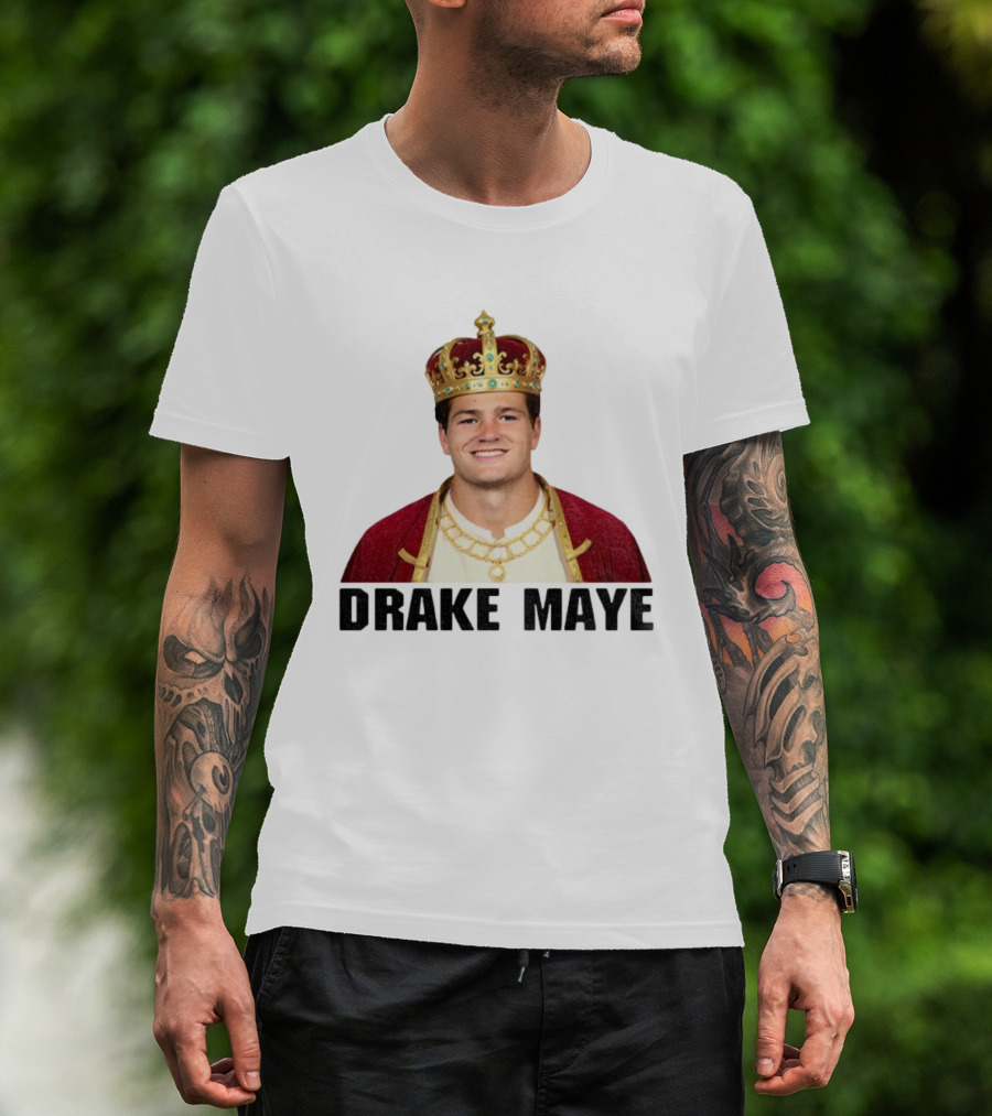 Drake Maye King Black Series New England Patriots NFL Football 2025 T-Shirt