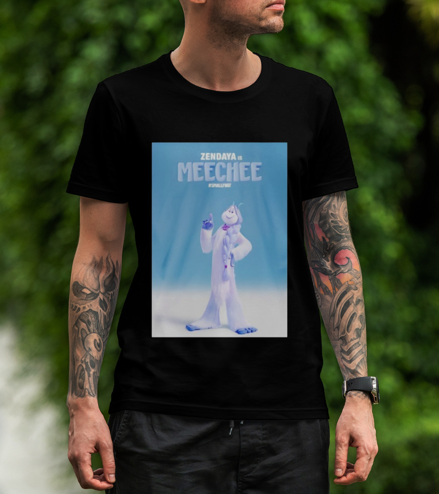 Zendaya Is Meechee Smallfoot Movie Character Blue Background T-Shirt