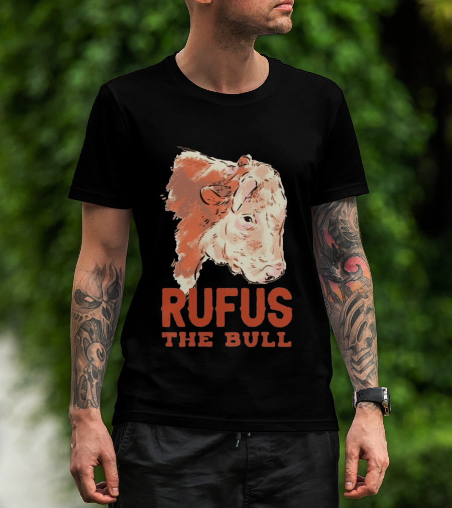 Rufus The Bull Cow Retro Style Rustic T-Shirt