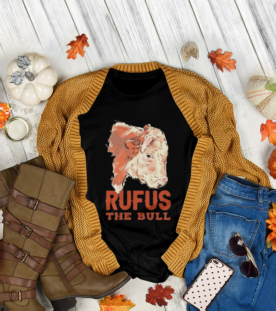 Rufus The Bull Cow Retro Style Rustic T-Shirt