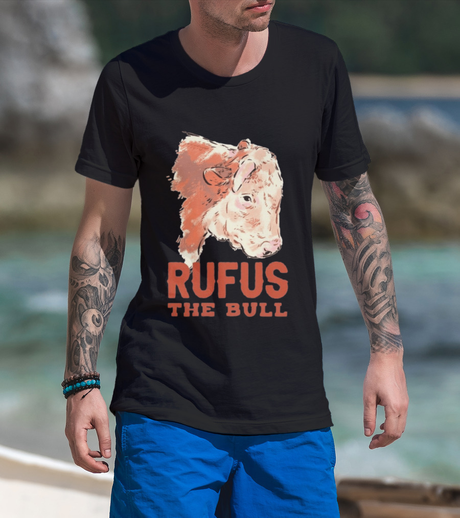 Rufus The Bull Cow Retro Style Rustic T-Shirt