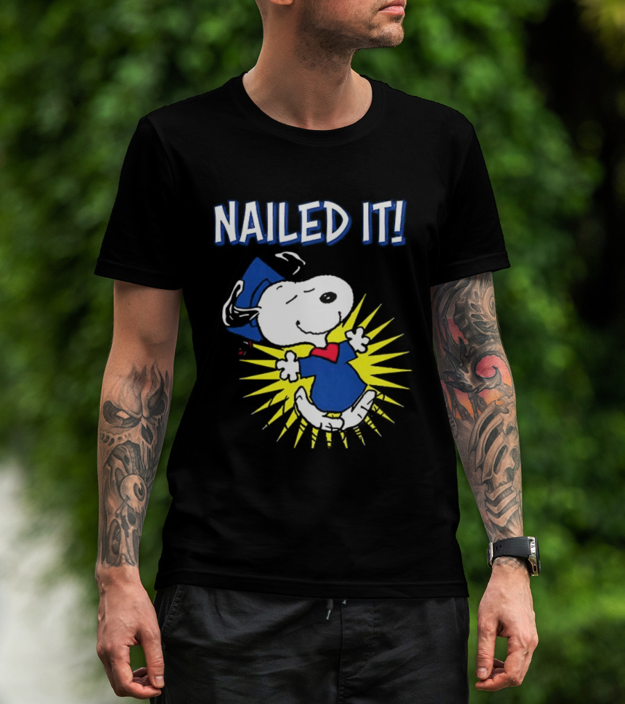 Congratulations Snoopy Nailed It Graduation Celebration T-Shirt