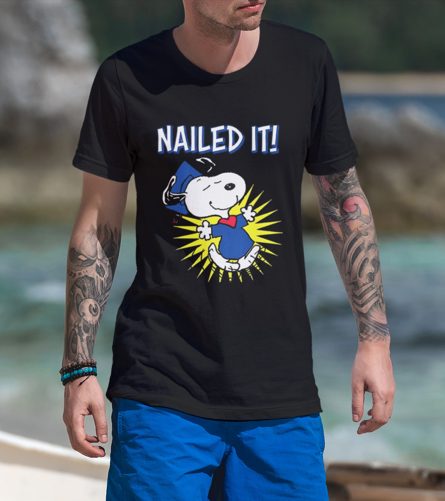 Congratulations Snoopy Nailed It Graduation Celebration T-Shirt