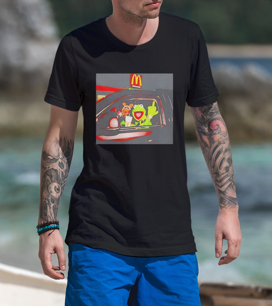 Kermit Frog Middle Finger Miss Piggy Car McDonald's Ride T-Shirt