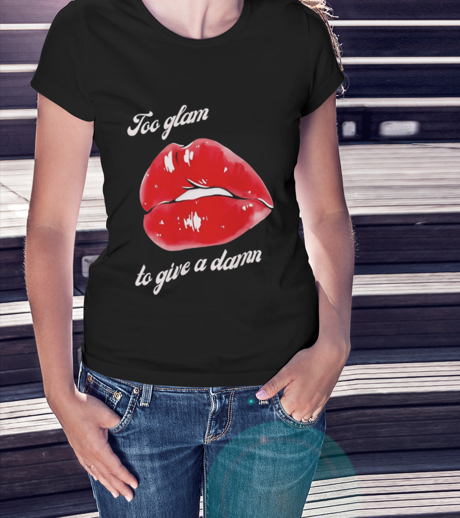 Too Glam Red Lips Attitude T-Shirt
