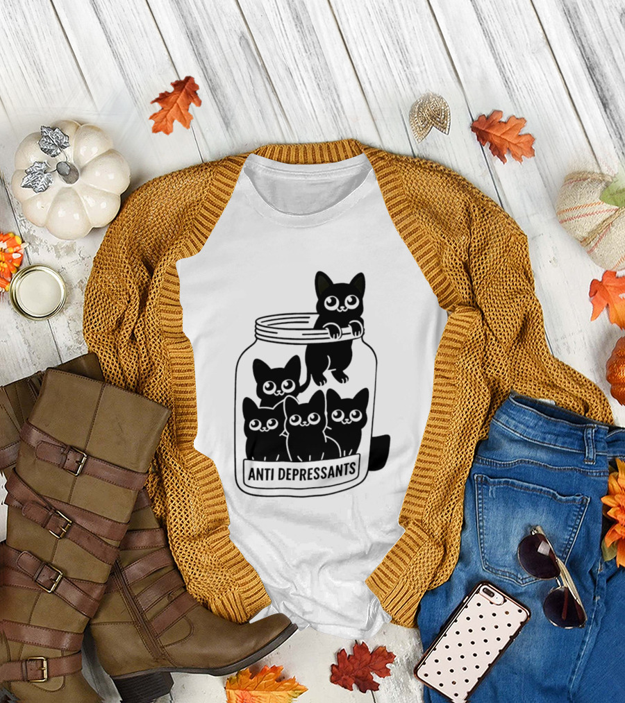 Anti Depressants Cat Jar with Cute Kittens T-Shirt