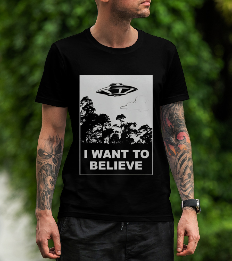 UFO I Want To Believe Flying Saucer Forest T-Shirt