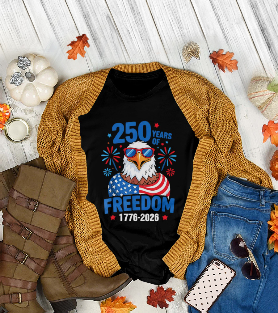 250 Years of Freedom 1776 2026 Patriotic Bald Eagle USA Flag Celebration T-Shirt