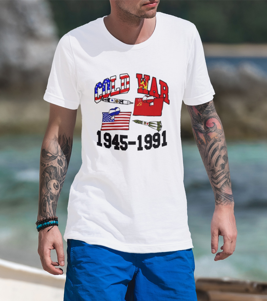 Cold War 1945 1991 American Soviet Rivalry Flags And Rockets T-Shirt