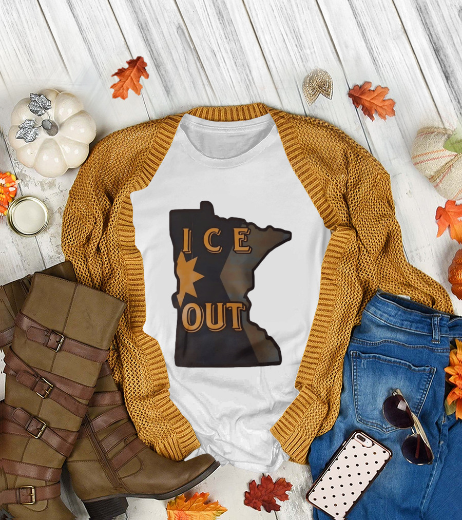 Minnesota Ice Out Bold Graphic State Map T-Shirt