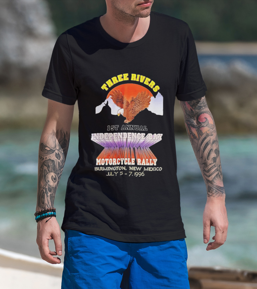 Three Rivers Independence Day Motorcycle Rally Bald Eagle Sunset T-Shirt