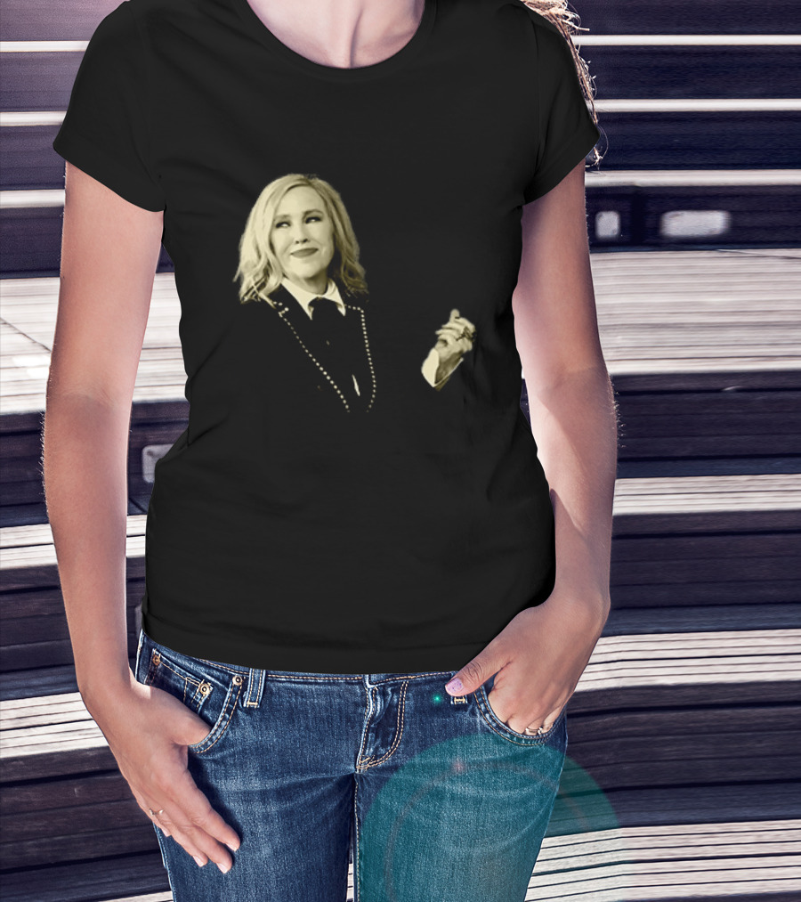 Moira Catherine O'Hara Character Fashion T-Shirt