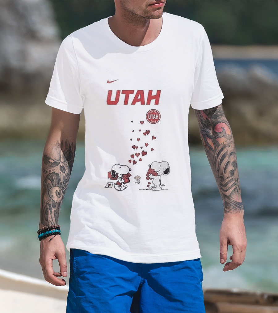 Utah Mammoth Snoopy Valentine Hearts Love U.S. T-Shirt