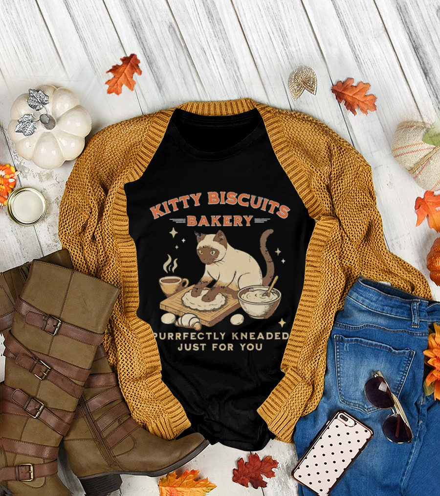 Kitty Biscuits Bakery Purrfectly Kneaded Just for You Cat Baking T-Shirt