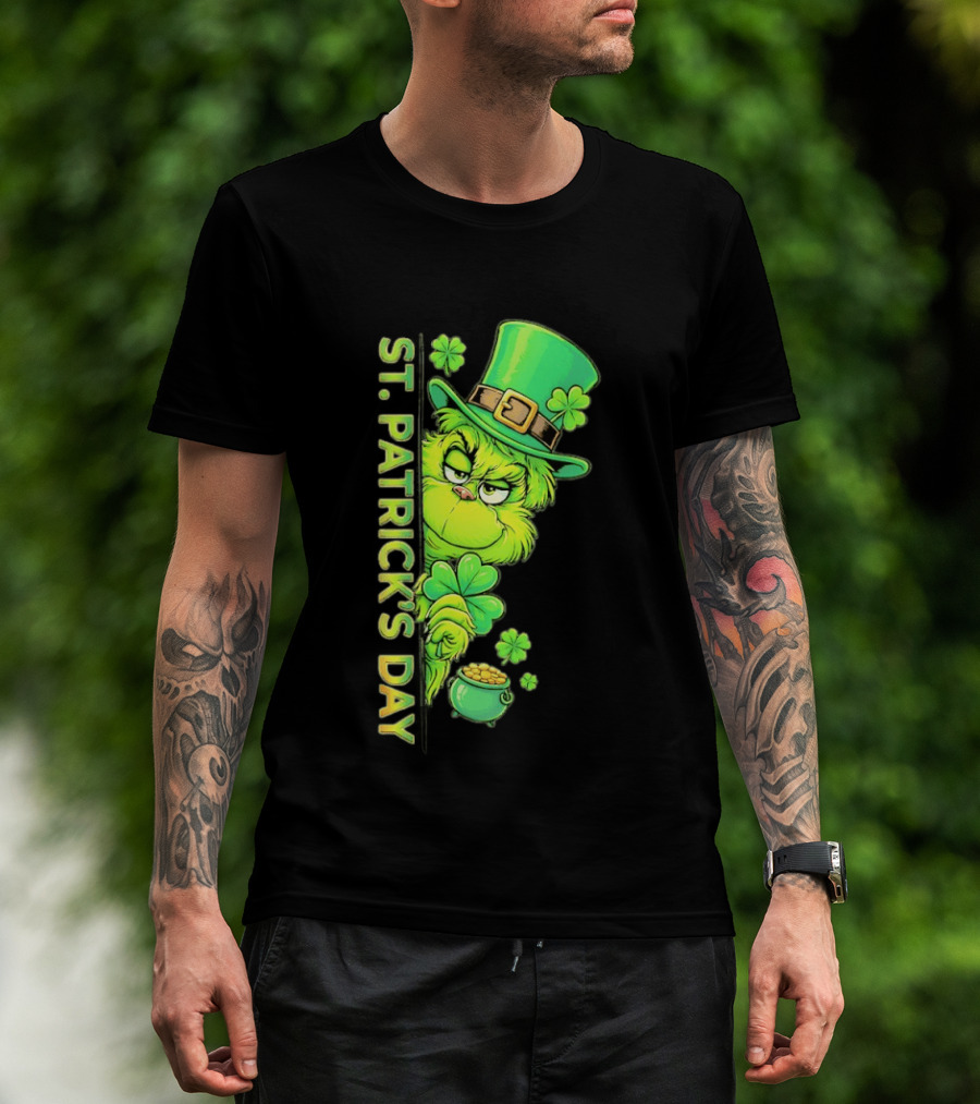 St. Patrick's Day Grinch With Leprechaun Hat And Gold Pot T-Shirt