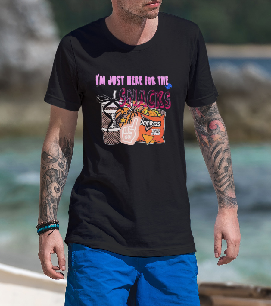 I'm Just Here For The Snacks Detroit Lions Doritos And Go Drink T-Shirt