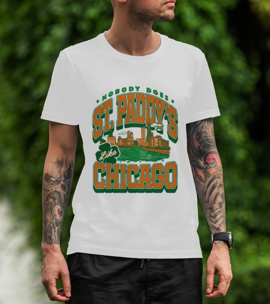 Nobody Does St. Paddy's Like Chicago Skyline Green River Saint Patrick's Day T-Shirt