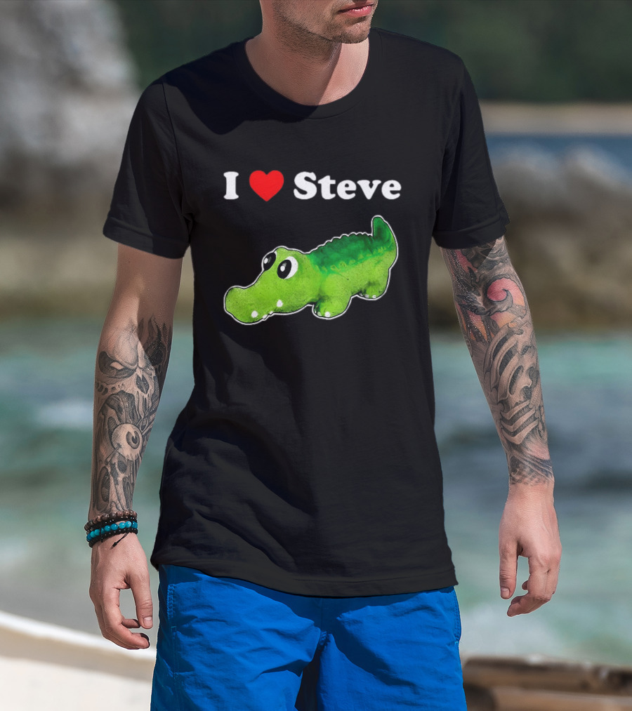 I Love Steve Cute Green Cartoon Gator T-Shirt