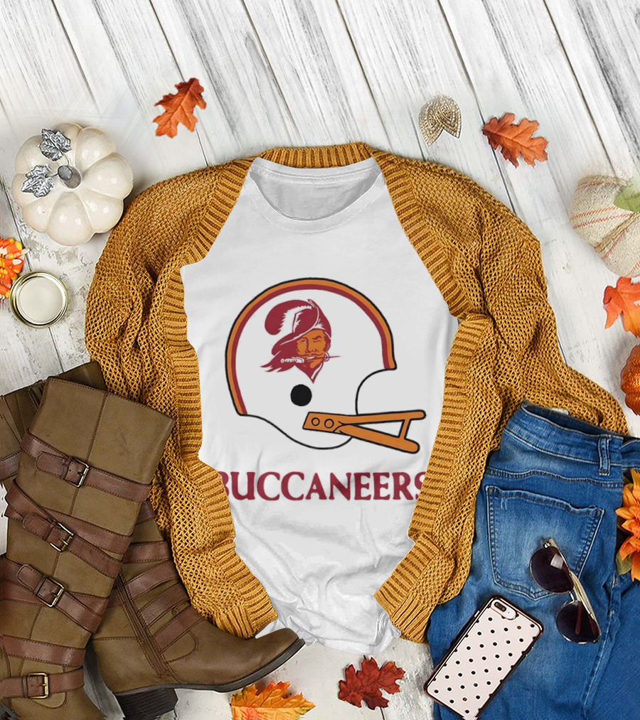 Tampa Bay Buccaneers Helmet Retro Style Buccaneer T-Shirt