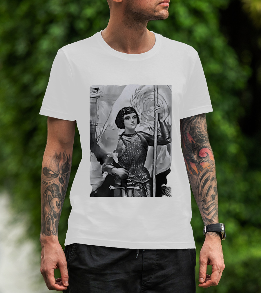 Joan Of Arc Spider Man Far From Home Vintage Warrior T-Shirt