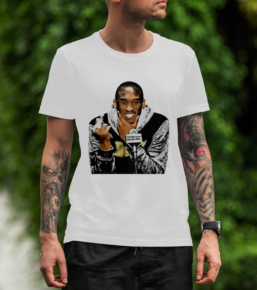 Kobe Bryant Iconic Middle Finger Moment At Press Conference T-Shirt