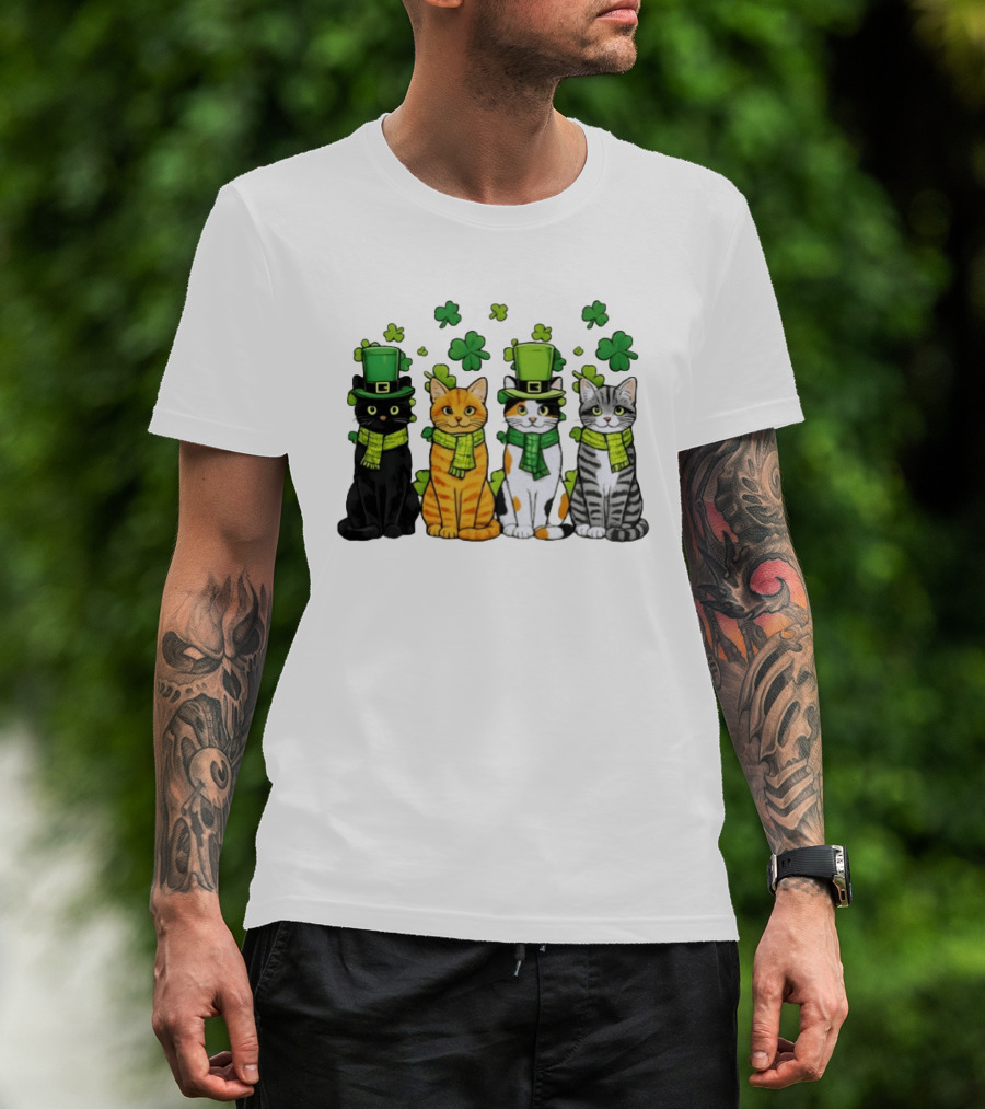St Catrick's Day Black Cat Orange Tabby Cat Calico Cat And Gray Tabby Cat With Shamrocks And Green St Patrick's Hats T-Shirt