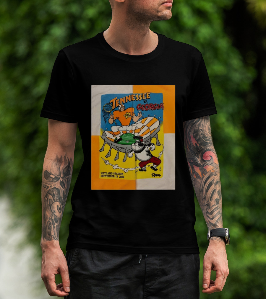 Tennessee Vs Georgia Neyland Stadium September 13 2025 Cartoon Bulldogs Volunteers T-Shirt