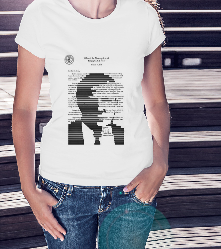 Trump Redactor In Chief Mueller Investigation Report Satire T-Shirt