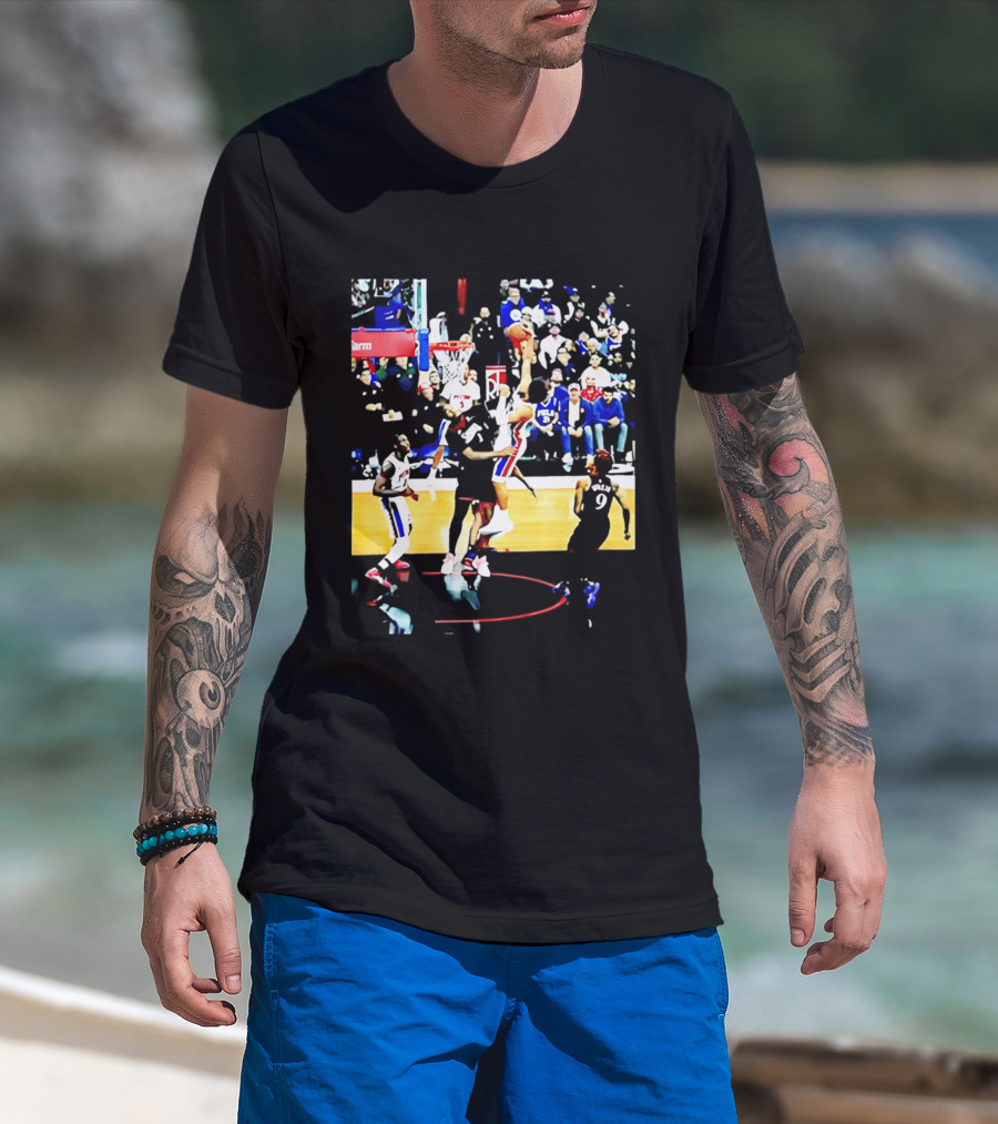 Cade Cunningham Dunking Over Drummond Basketball Game Action Scene T-Shirt